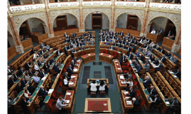 The Parliament votes on the 2023 budget