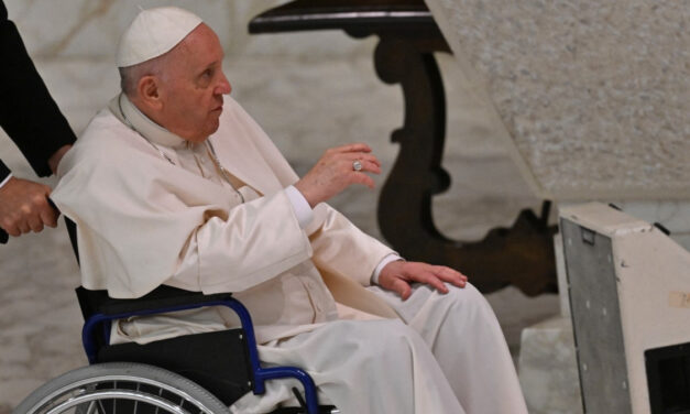 Der Papst erwägt seinen Rücktritt