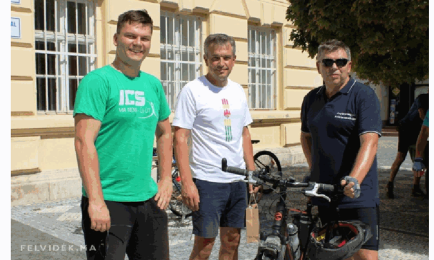 From home to home - hundreds of people started cycling from Bratislava to Budapest