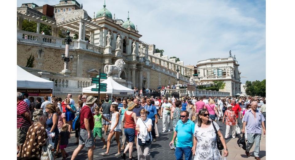 The Festival of Crafts and the Street of Hungarian Flavors can now be visited