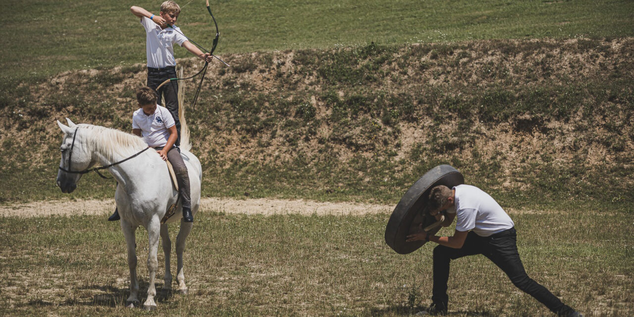 Cultura equestre in stile ungherese