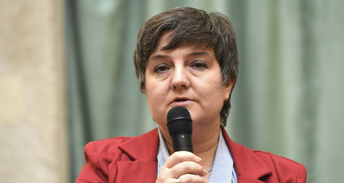 Gegen die Bürgermeisterin des 1. Bezirks, Márta V. Naszályi, wurde ein Disziplinarverfahren eingeleitet