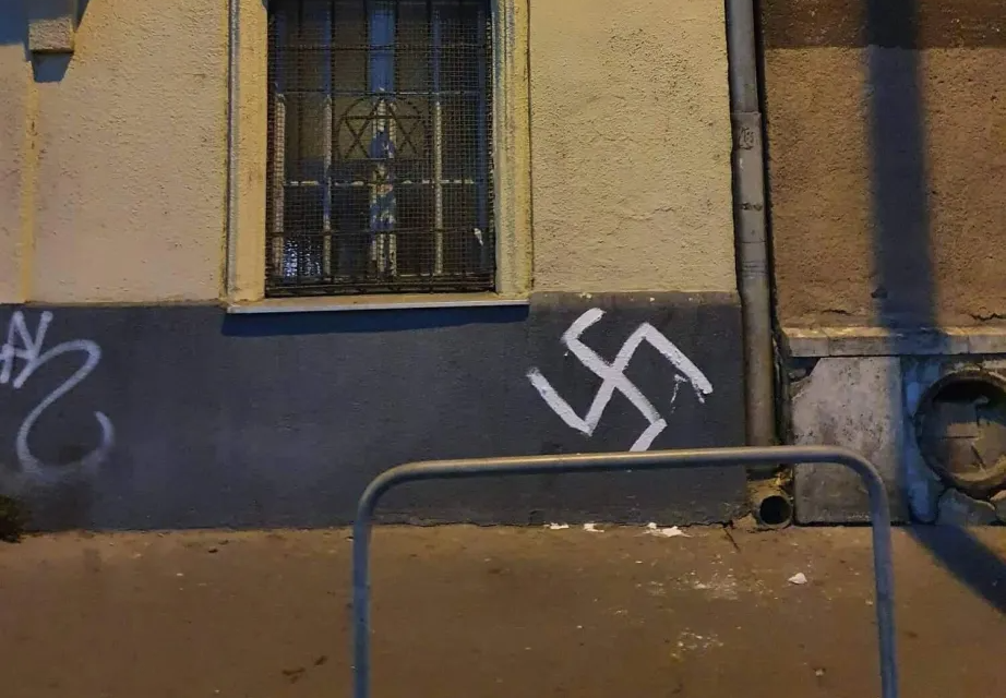 Judit Varga: Potępiamy antysemicki atak na synagogę Frankel Leó út