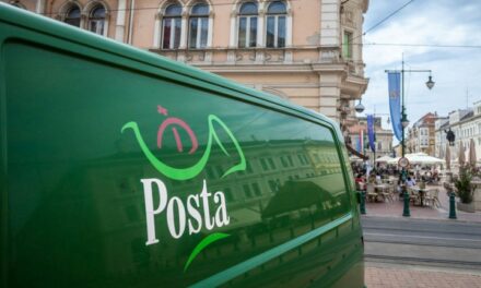 Magyar Posta purchased 40 electric Mercedes-Benz vehicles