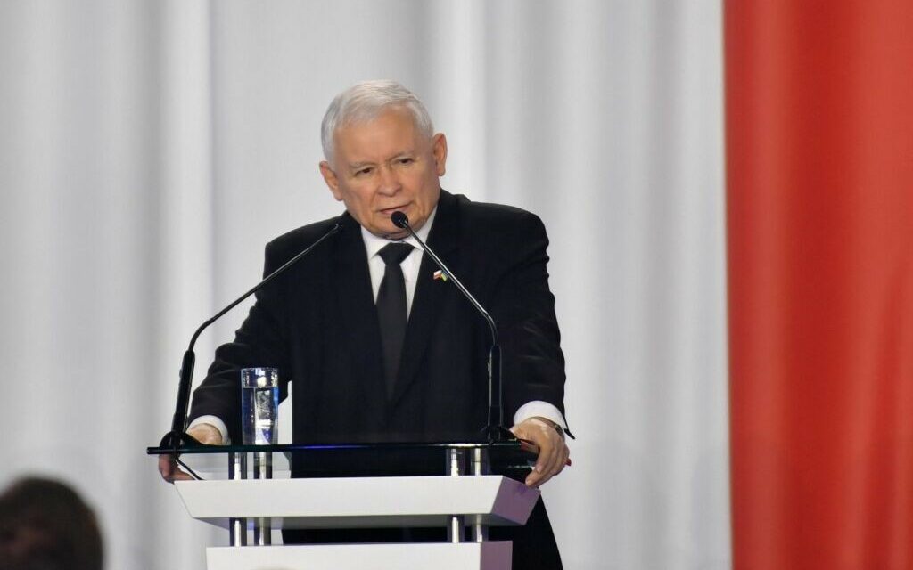 Kaczynski: Polen wird von Deutschland Kriegsentschädigungen fordern.
