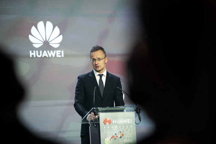 Szijjártó: Most investments come to our country from China