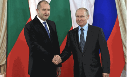 A bolgár elnök sem írta alá az ukrán NATO-tagságot támogató nyilatkozatot