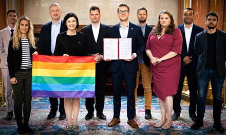 LMBTQ-közösségbe tömörültek magyar baloldali képviselők