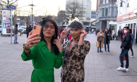 A nemi identitásuk miatt fenyegetett afgánokat is befogadná Németország