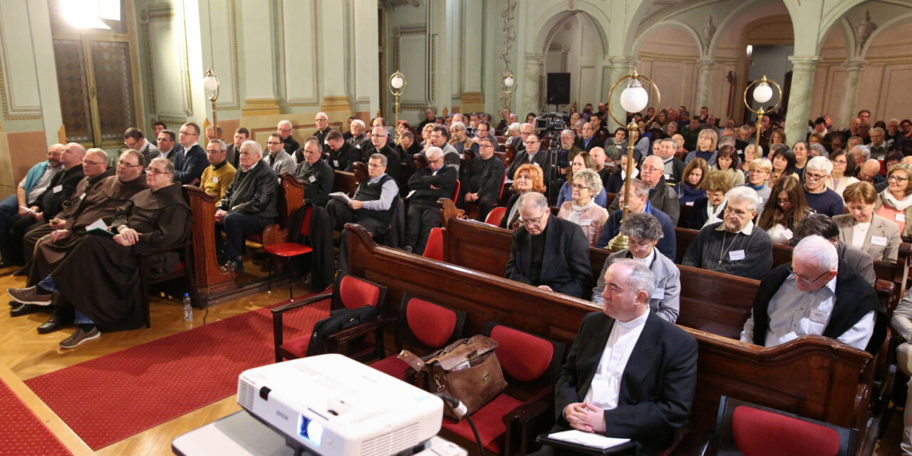 A Esztergom vengono organizzate le Giornate Pastorali e Teologiche Nazionali