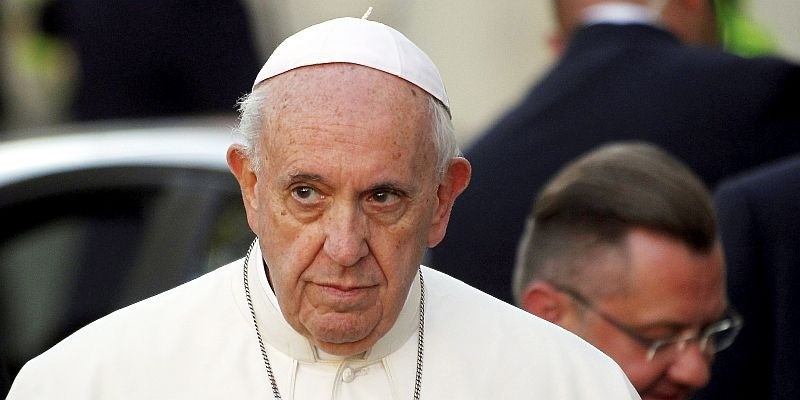 Ferenc pápa a terjedő erőszak ellen
