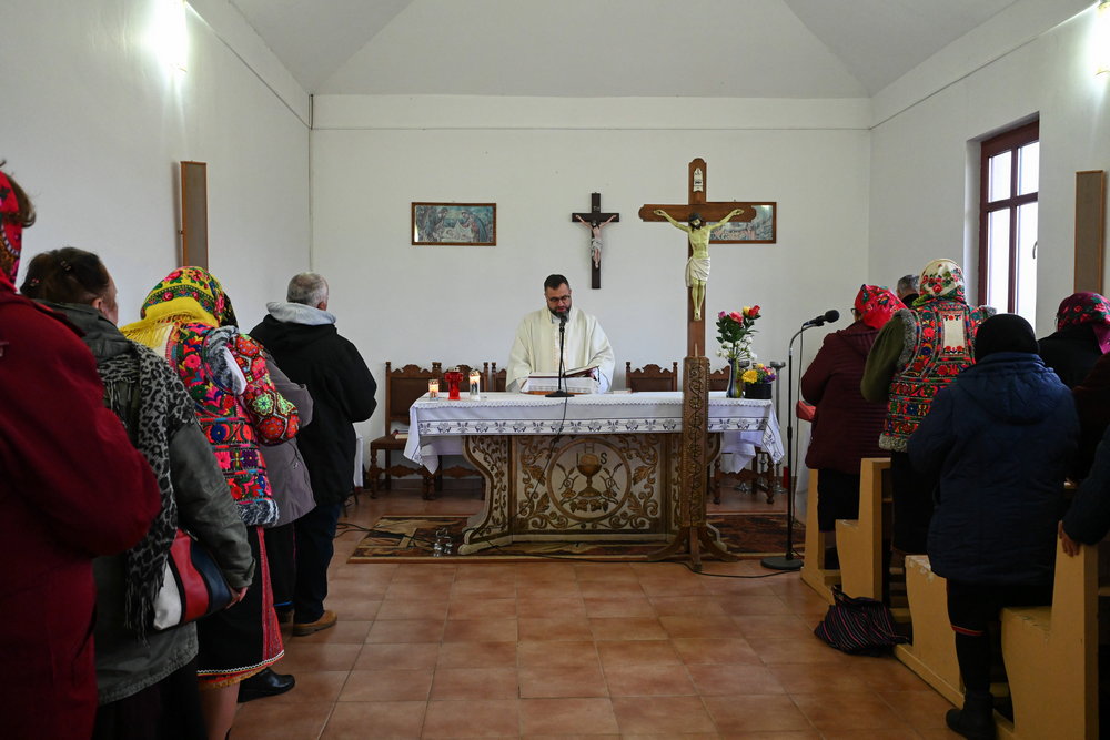 Magyar házat avattak a csángóföldi Nagypatakon