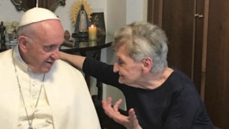 Papa Francesco: non rinnegheremo mai le nostre radici culturali
