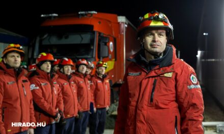 55-osobowa jednostka ratownicza jest już w Turcji
