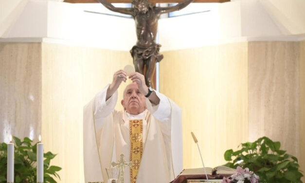 Papst Franziskus: Danke, dass Sie mich mit Ihren Gebeten begleiten