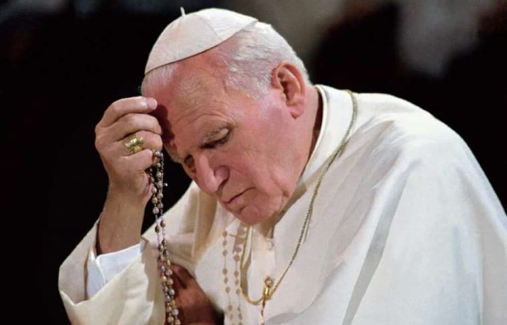 Az új XII. Piusz? Rágalomhadjárat Szent II. János Pál pápa ellen