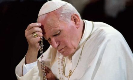 Das neue XII. Pius? Verleumdungskampagne St. II. gegen Papst Johannes Paul 