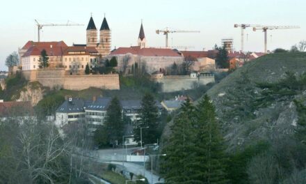 Treasures were found during the renovation of the castle quarter in Veszprém