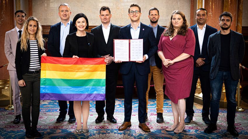 A Sokszínű Magyarországért-csoport LMBTQ-lobbija az EP képviselőkkel