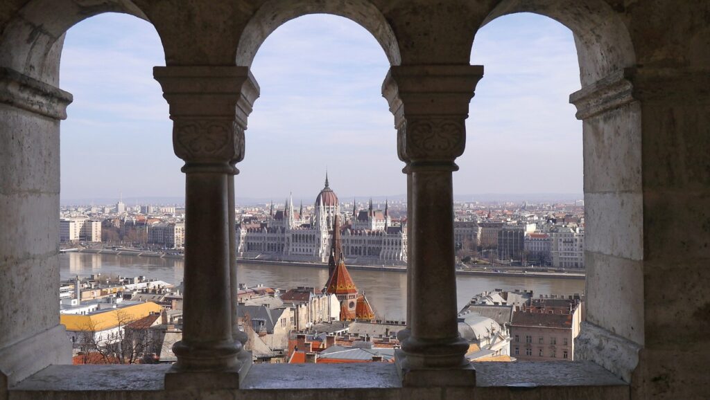 budapest-parlament-látkep