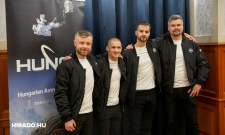 Leć w kosmos! – tak przedstawiła się czwórka węgierskich kandydatów na astronautów (wideo) 