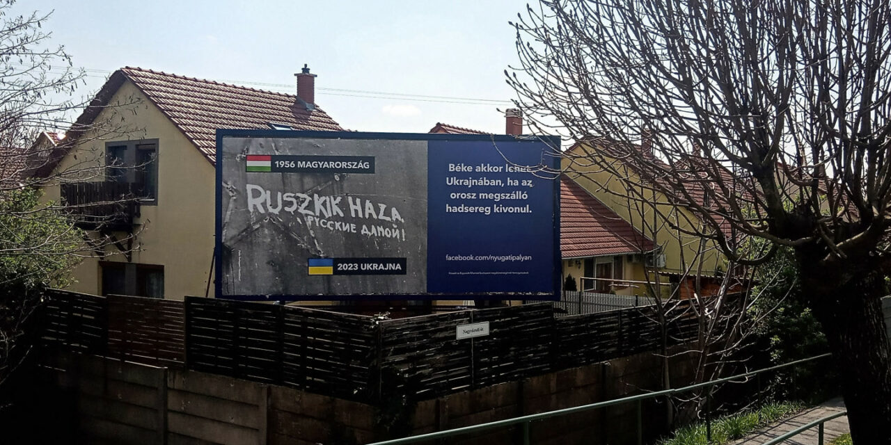 I russi vanno a casa! I manifesti di propaganda americana hanno travolto l&#39;Ungheria 