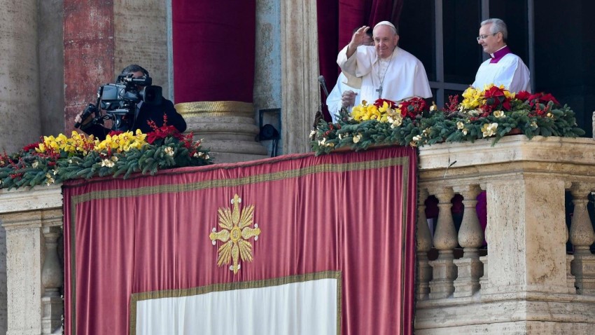 Jesus, the Living One, is always with us - Pope Francis&#39; Easter Urbi et Orbi message