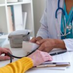 A MOK a háziorvosokat bujtogatja: ne írják alá a szerződést