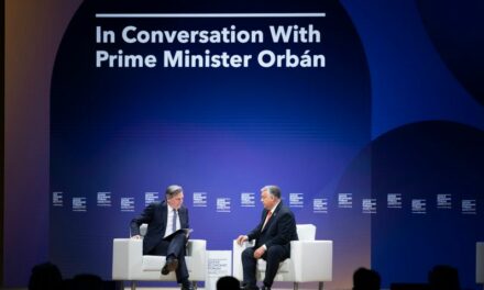 Viktor Orbán w Doha: Rosjanie i Amerykanie muszą zgodzić się na przerwanie wojny
