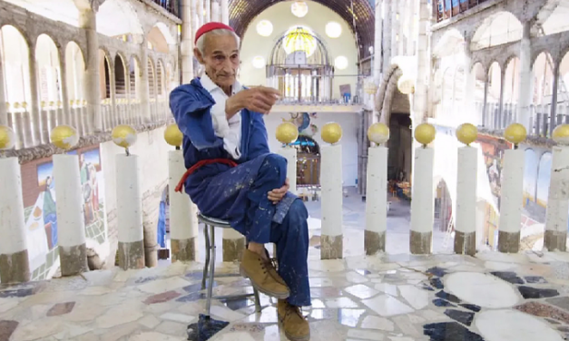 One person&#39;s faith is enough to build a cathedral (video)