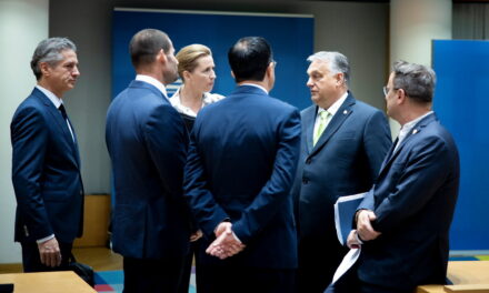 Orbán és Morawiecki megakadályozta az uniós migrációs megállapodást