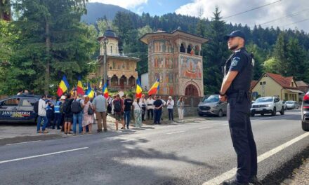 Provokáció: A szélsőséges román nacionalistákat kitiltották Tusványosról, de ők mégis megjelentek