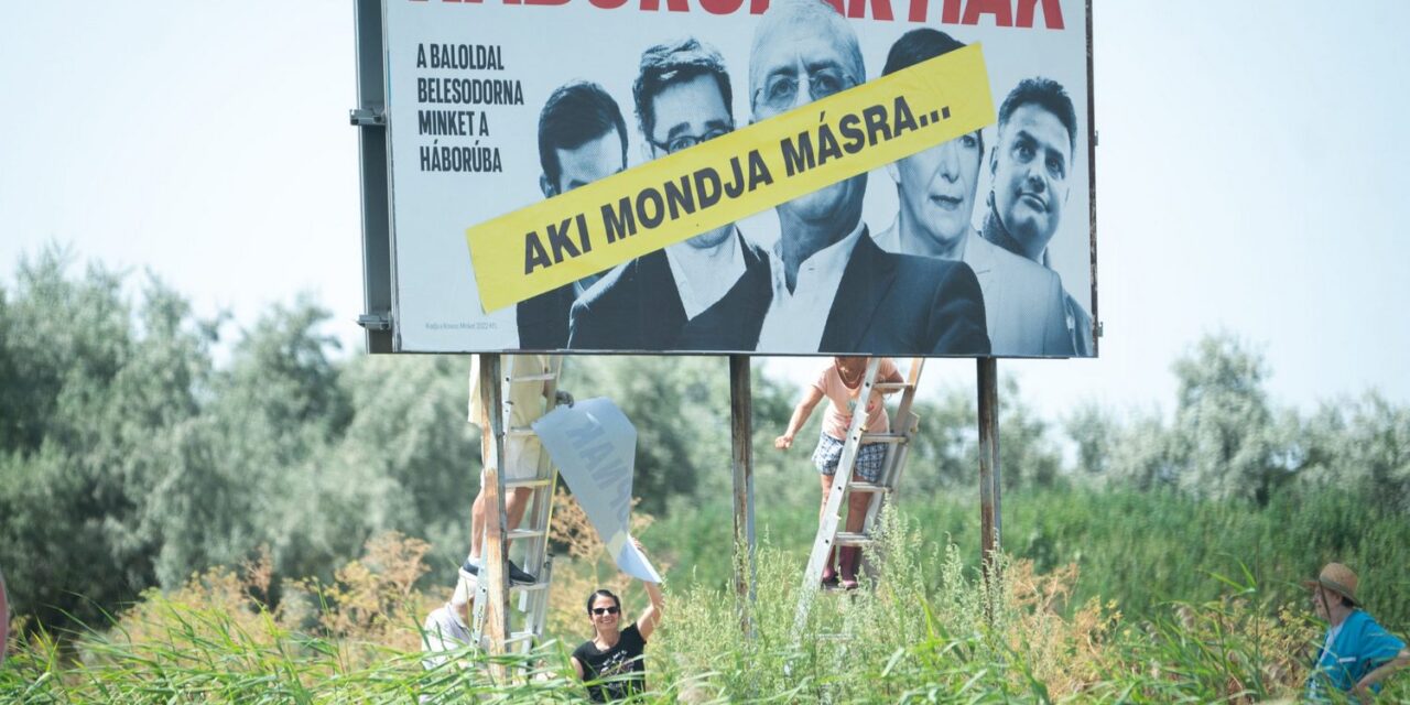 A Márki-Zay család plakátrongálással dicsőíti a szólásszabadságot