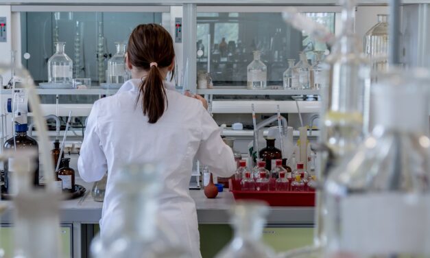 Kilka zdań o znaczeniu badań laboratoryjnych (i rozwianiu nieporozumień)