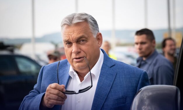 Orbán csattanós választ adott a német politikus hisztijére