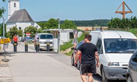 Der österreichische Bürgermeister bekommt einen Wutanfall an den Schengen-Grenzen und verbietet ungarischen Fahrern