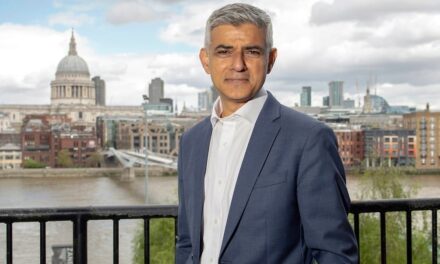 Zdaniem burmistrza białe rodziny nie są prawdziwymi londyńczykami