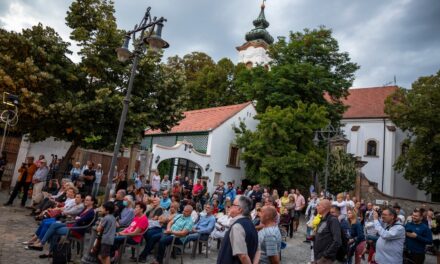 &quot;Comunità&quot; è il messaggio del Weekend delle Chiese Aperte di quest&#39;anno a Szentendre
