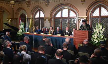 Un papa copto è diventato il nuovo dottorato honoris causa dell&#39;università