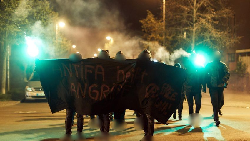 Antifa, która zorganizowała obławę w Budapeszcie, pozostanie w więzieniu na długi czas