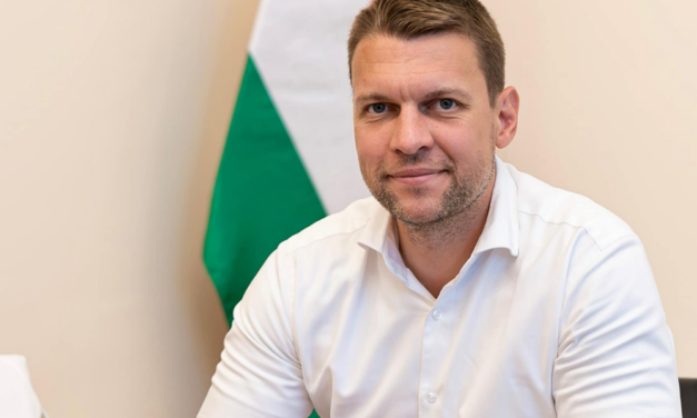 Menczer Tamás: Magyar Péter a dollárbaloldal új politikusa