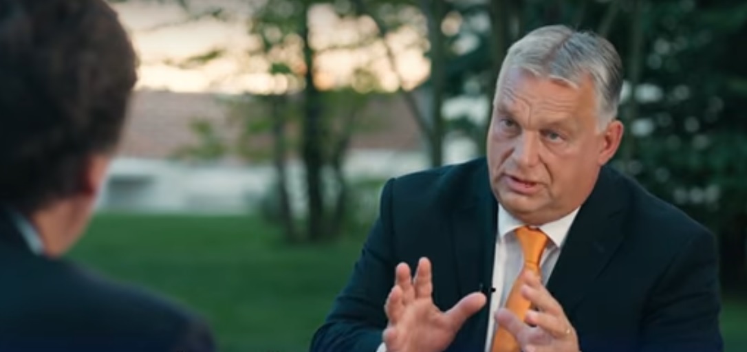 Amano l&#39;intervista di Viktor Orbán e Tucker Carlson, vi mostriamo le opinioni!