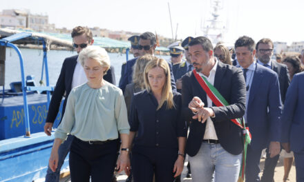 Ursula nie do końca rozumie problemy Meloni i mieszkańców Lampedusy