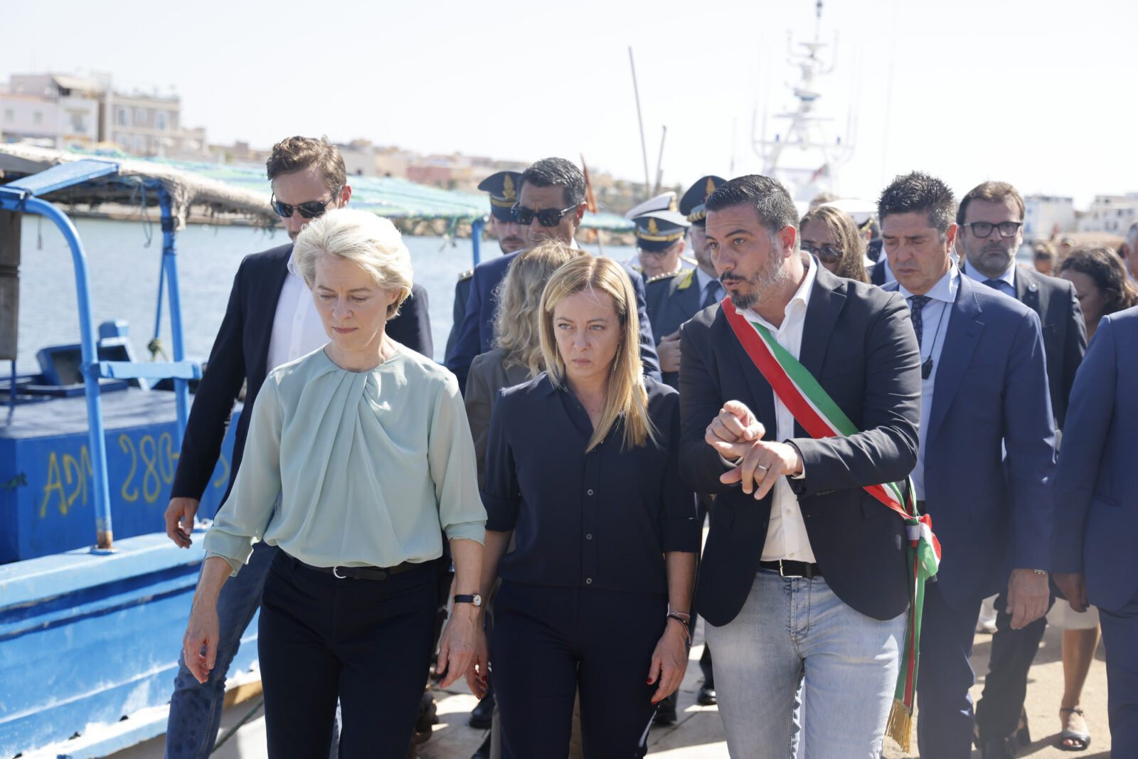 Ursula-von-der-Leyen-Giorgia-Meloni-Lampedusa