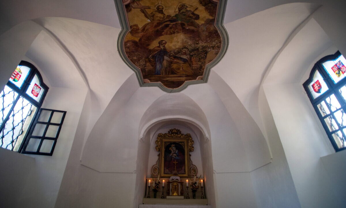St. Mary&#39;s Chapel Visegrád Szunai Miklós