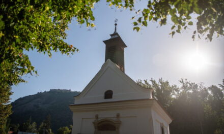 The 250-year-old Mary&#39;s Chapel in Visegrád was renovated by private efforts