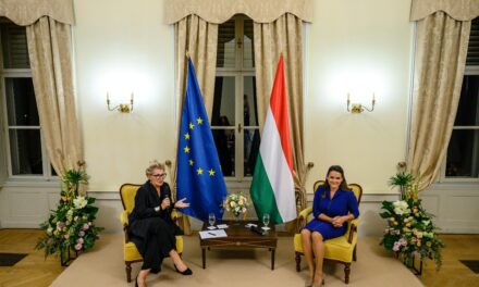 Novák Katalin: Úgy vagyunk kódolva, hogy elsimítsuk a konfliktusokat