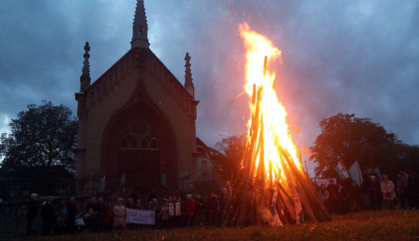 Klub CÖF Miskolc również rozpalił ogień wartowniczy w dniu uzyskania autonomii Székely