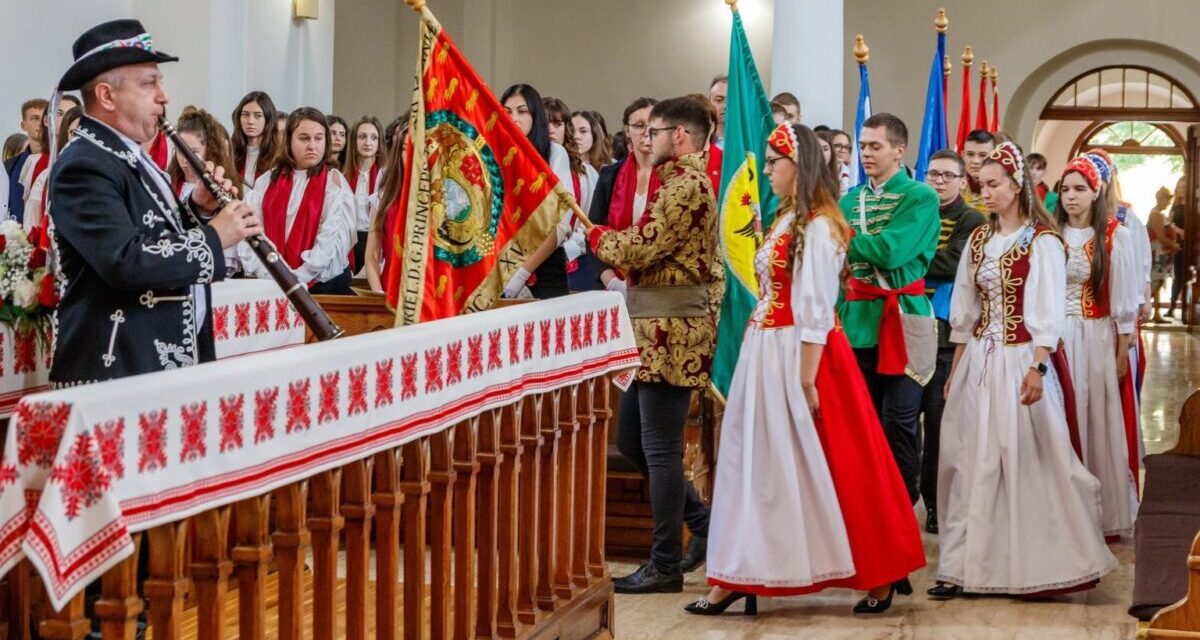 „Ludzie w Karpatach są bliżej Budapesztu niż Kijowa”