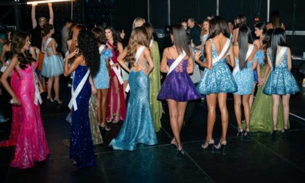Die Biologie hat gewonnen: Eine echte Frau hat den Miss Universe-Wettbewerb gewonnen